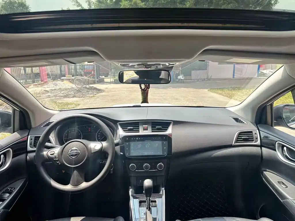Nissan Sylphy — миниатюра 7