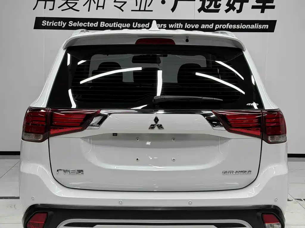 Mitsubishi Outlander 2019 2.4L 5 мест VI