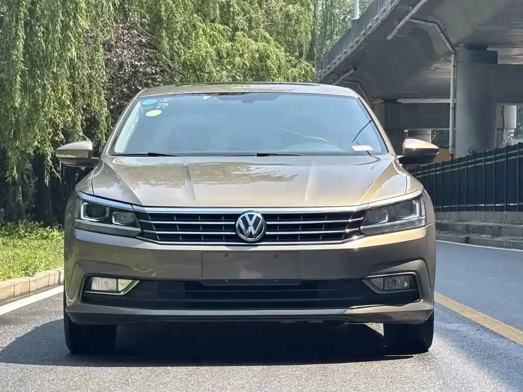 Volkswagen Passat 2016 280TSI DSG