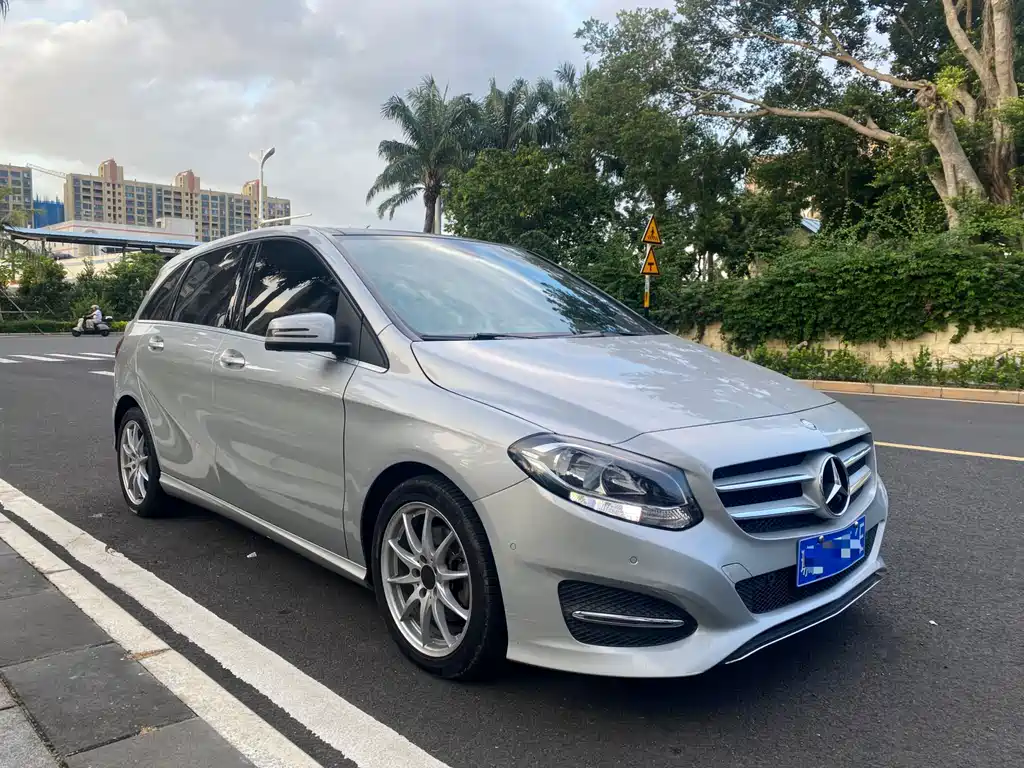 Mercedes-Benz B-Class — миниатюра 3