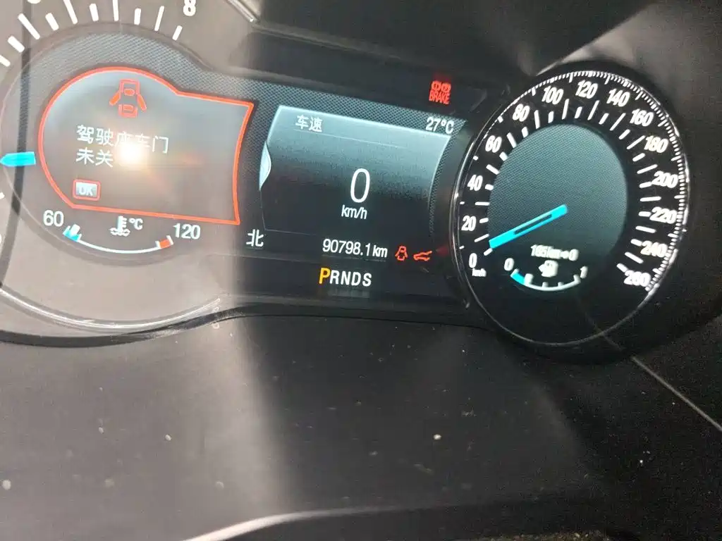 Ford Edge — миниатюра 8