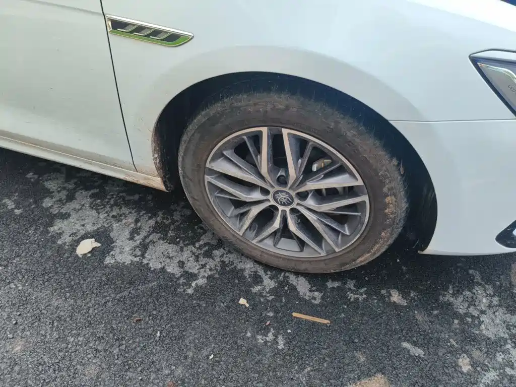 BYD Qin PLUS — миниатюра 25