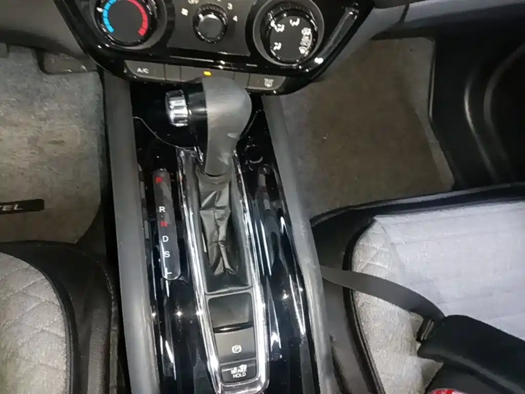 Honda Vezel — миниатюра 14
