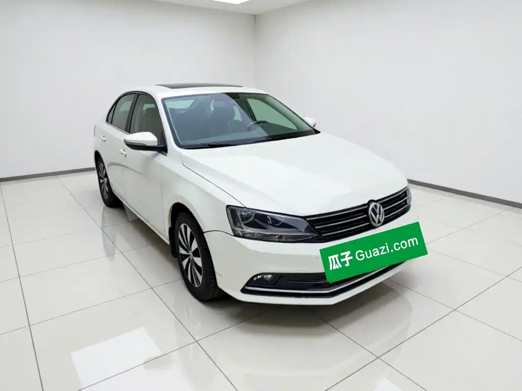 Volkswagen Sagitar — миниатюра 3