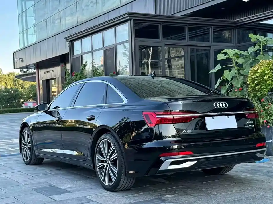 Audi A6L — миниатюра 9