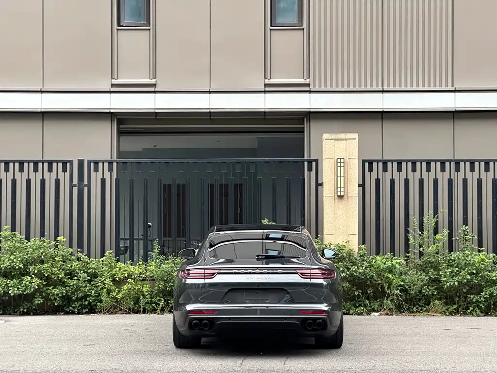 Porsche Panamera 2019 Panamera 4 Executive Long Wheelbase 2.9T