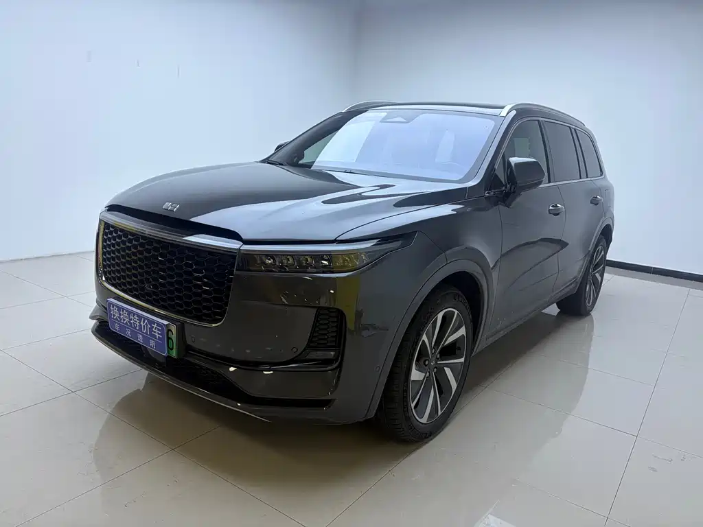 Li Auto ONE 2021 6 мест