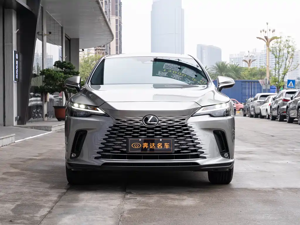 Lexus RX 2025 300