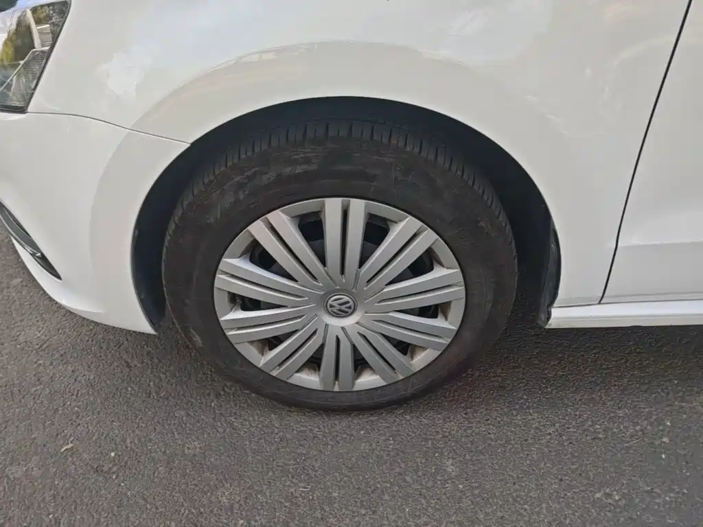 Volkswagen Polo — миниатюра 23