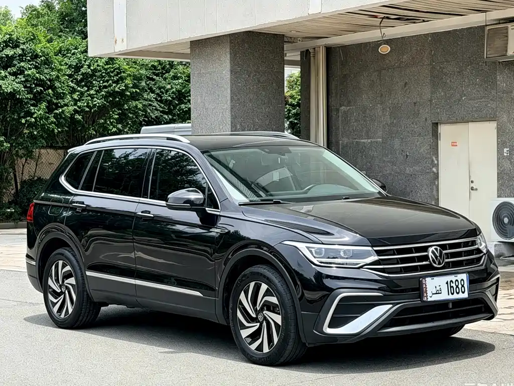 Volkswagen Tiguan L — миниатюра 3