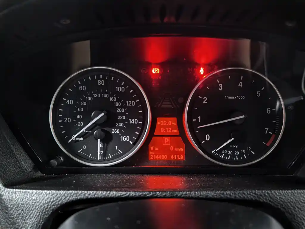 BMW X5 (Import) — миниатюра 7
