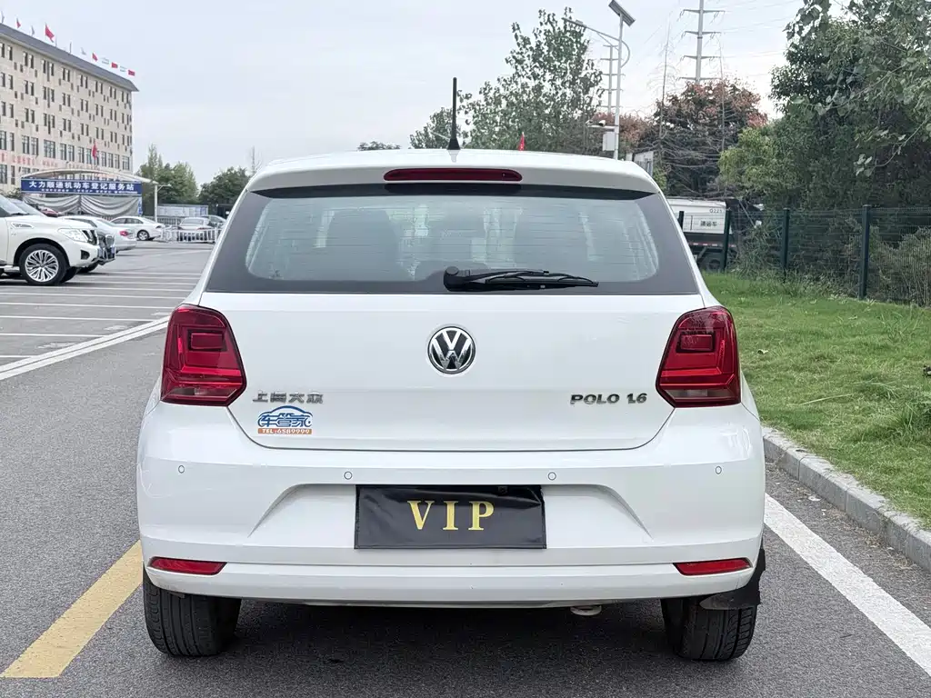 Volkswagen Polo — миниатюра 6