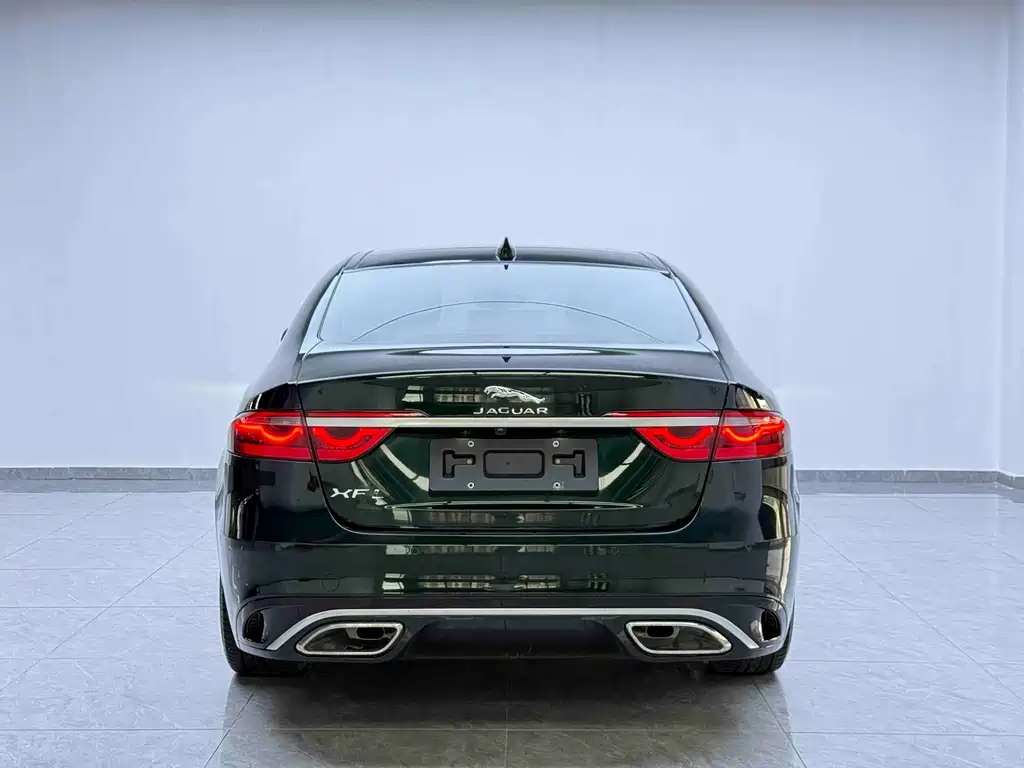 Jaguar XFL — миниатюра 12