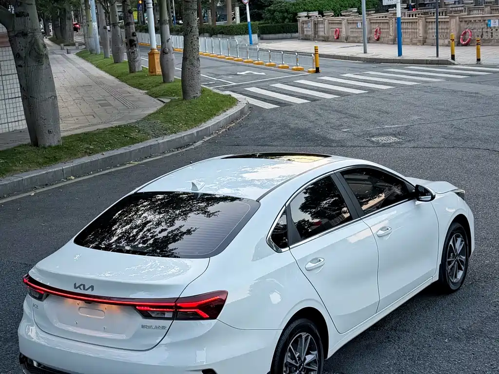 Kia K3 — миниатюра 8