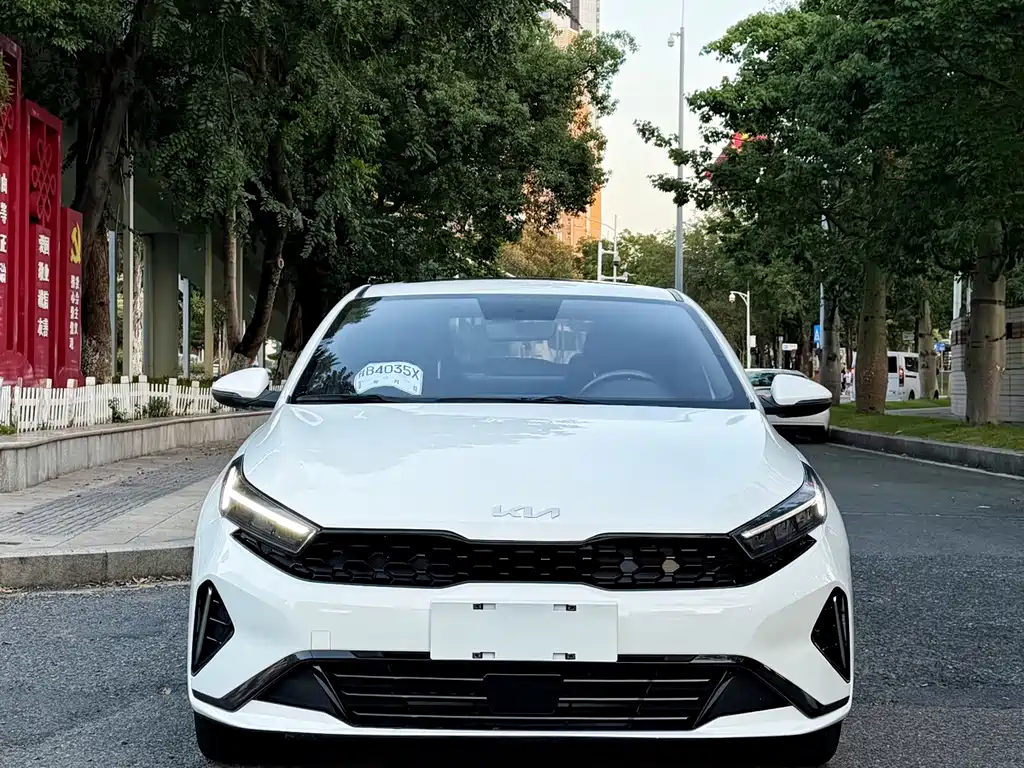 Kia K3 — миниатюра 2