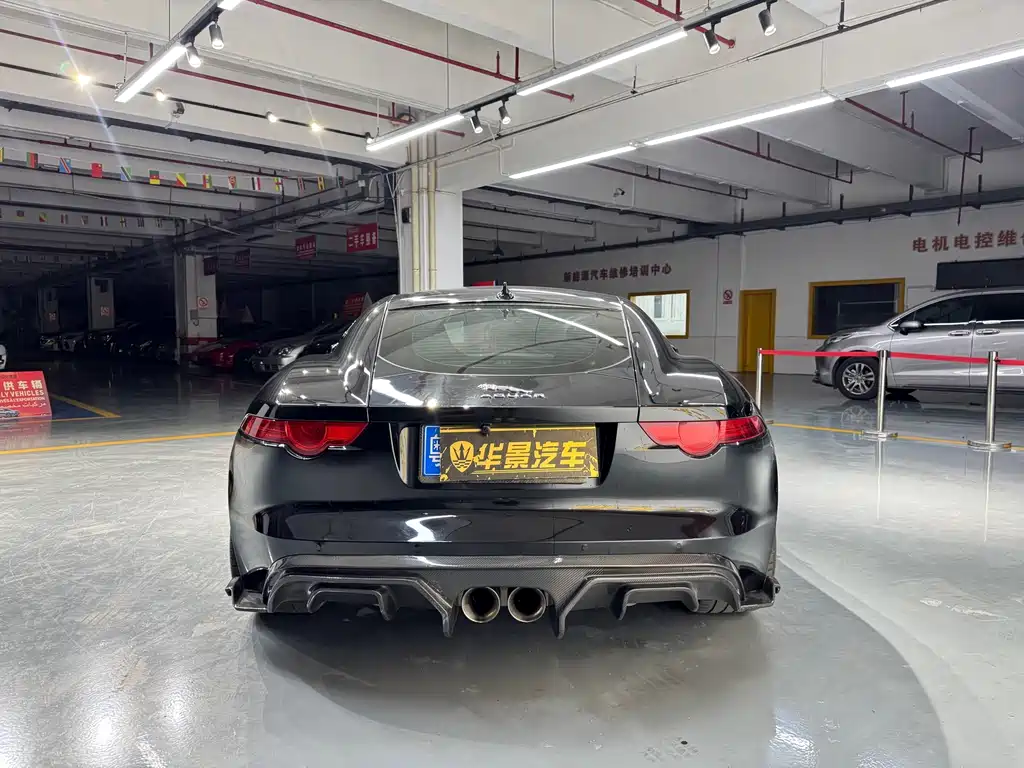 Jaguar F-TYPE — миниатюра 7