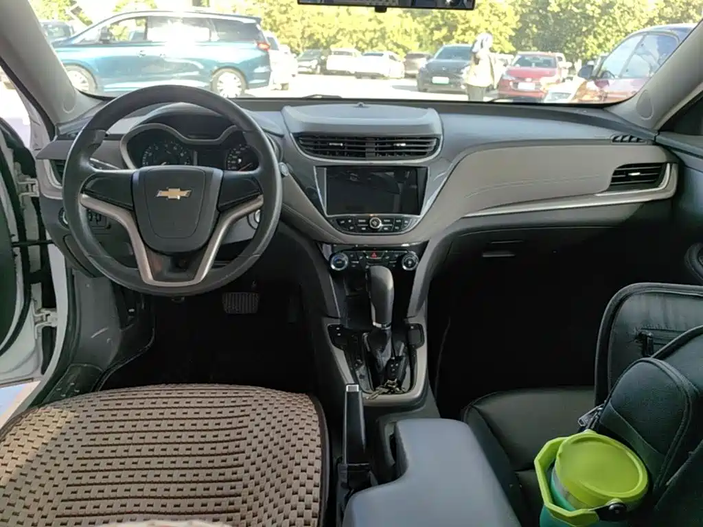 Chevrolet Malibu — миниатюра 10