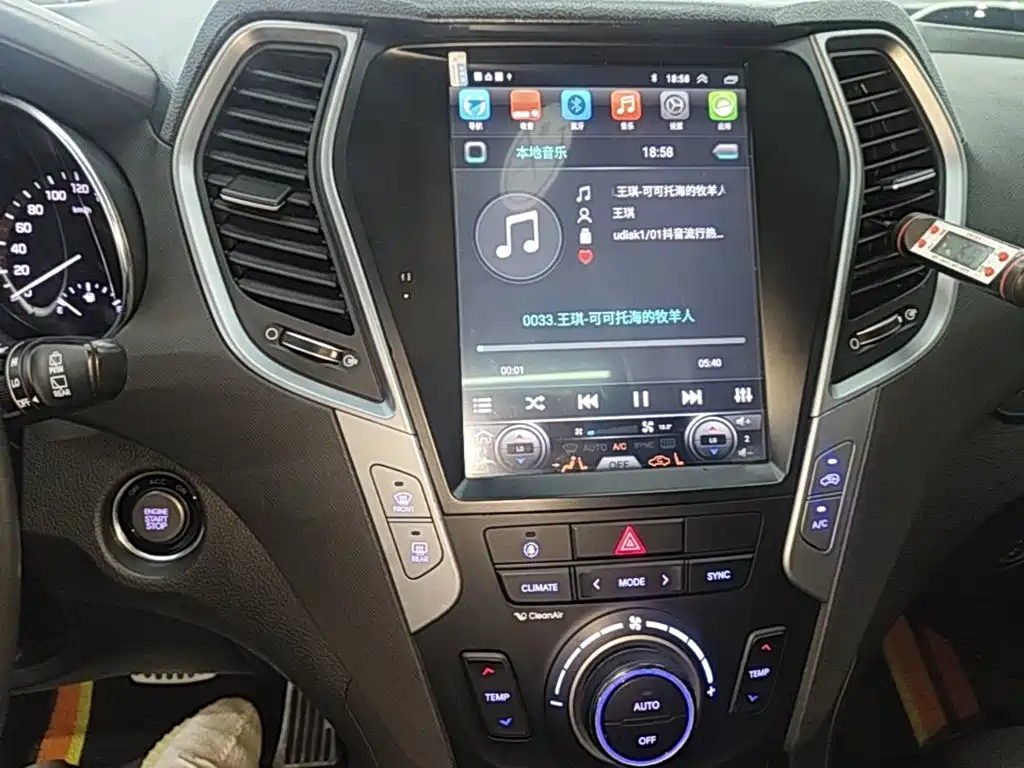 Hyundai Santa Fe — миниатюра 13