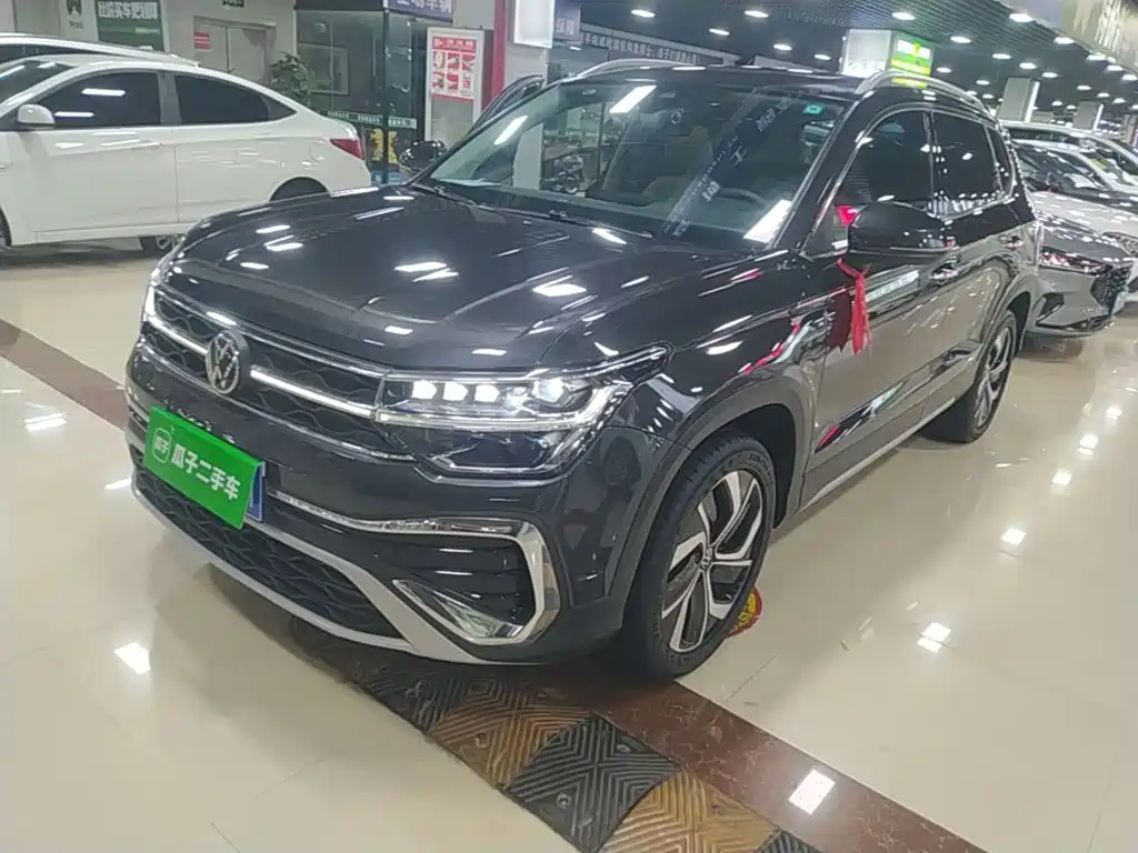 Volkswagen Tharu — миниатюра 2