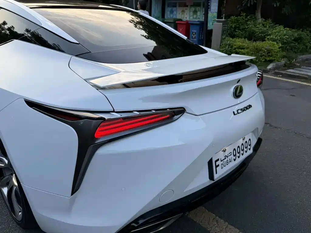 Lexus LC — миниатюра 5