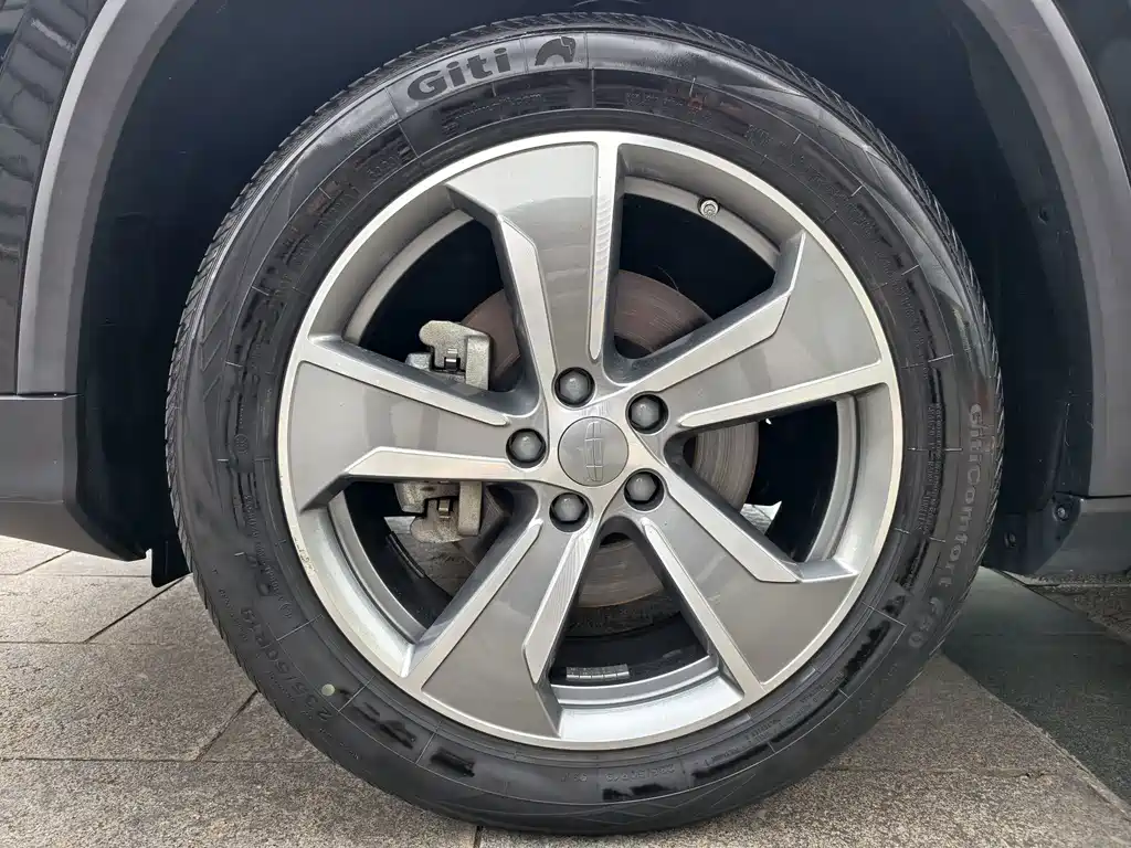 Geely Haoyue L — миниатюра 5