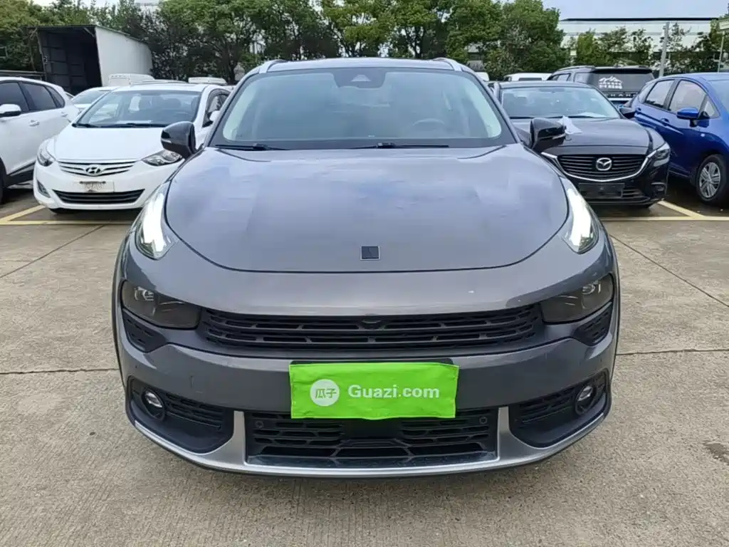 Lynk & Co 02 — миниатюра 3