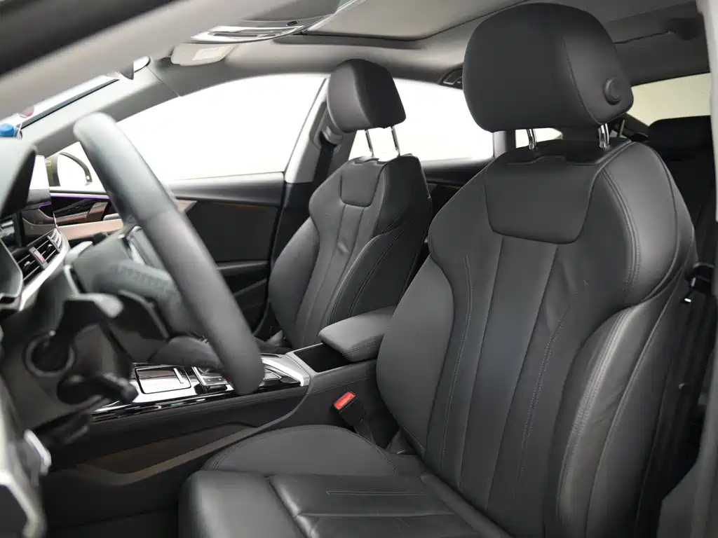 Audi A5 (Import) — миниатюра 8