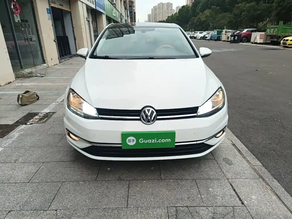 Volkswagen Golf — миниатюра 3