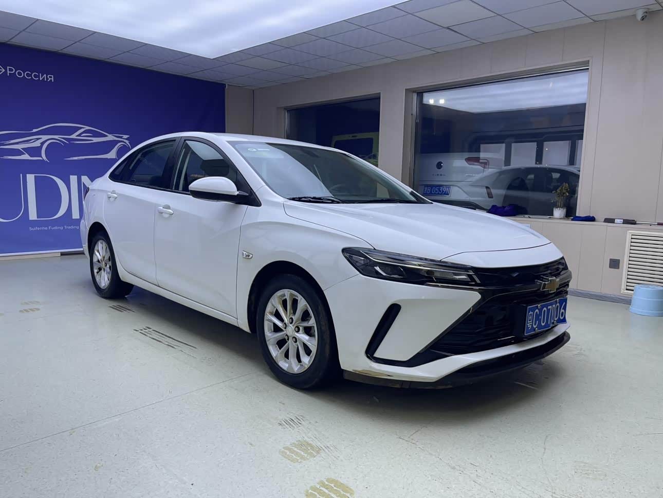 Chevrolet Monza 1.5 л 2023 г. Белый, пробег 36000 км