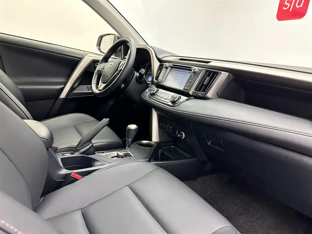 Toyota RAV4 — фотографии объявления, Фото 16