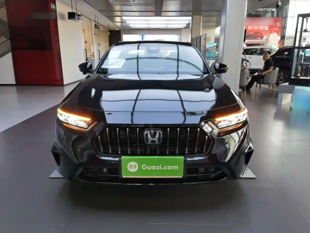 Honda Inspire 2025 e:PHEV