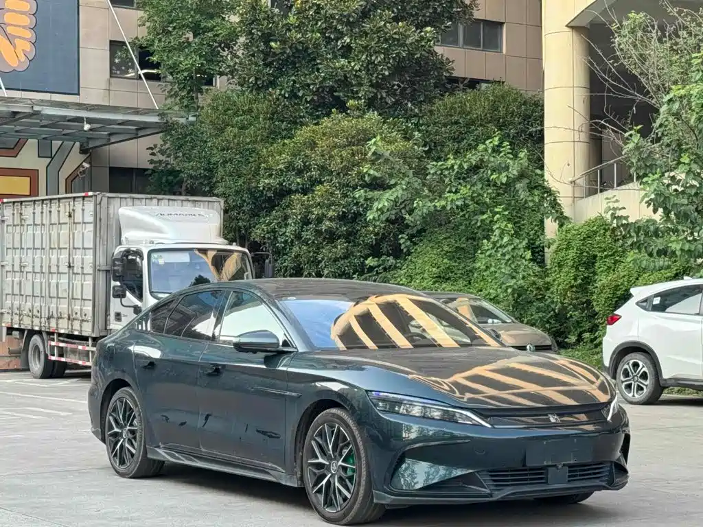 BYD Han — миниатюра 3