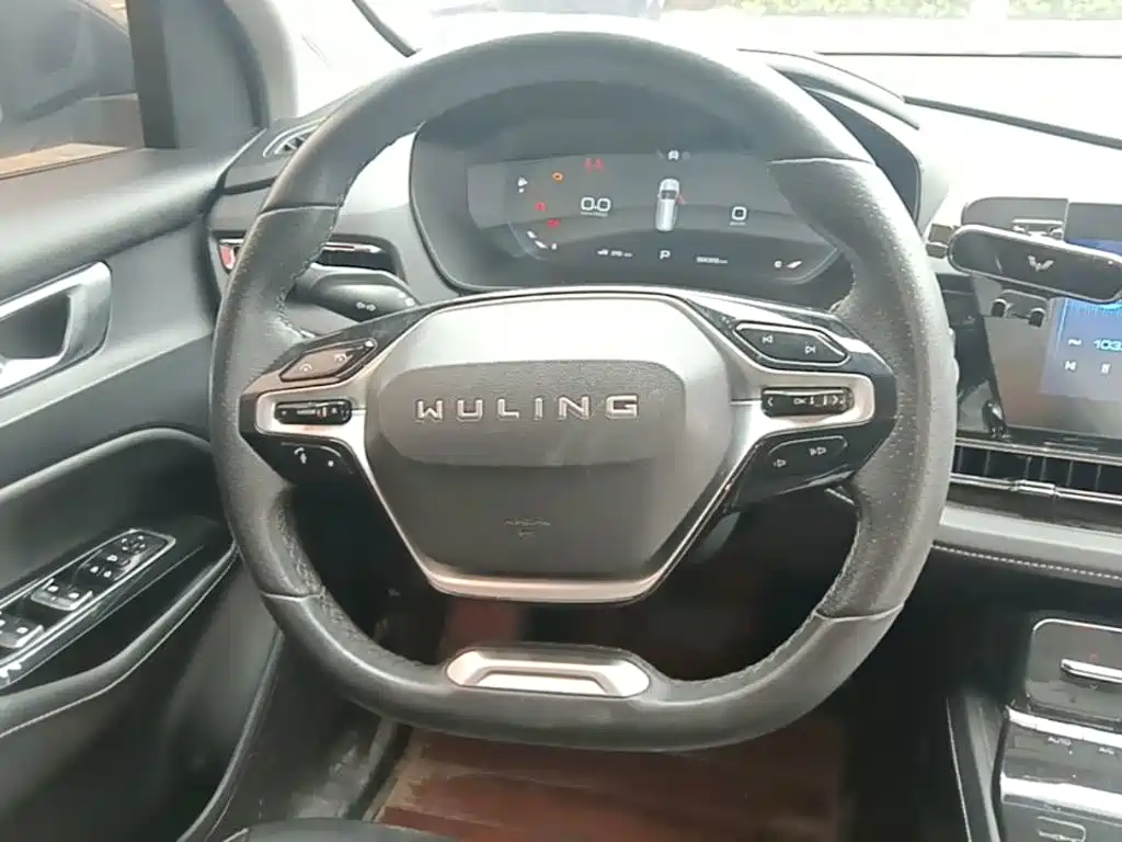 Wuling Victory — миниатюра 11