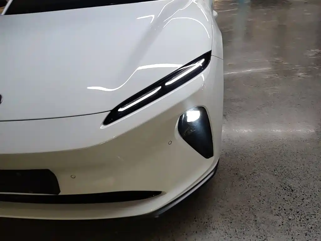 NIO ET5T — миниатюра 24