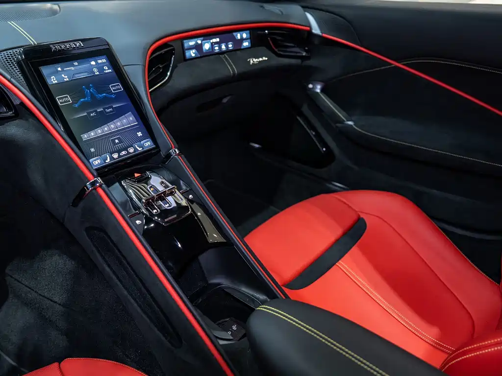 Ferrari Roma — миниатюра 15
