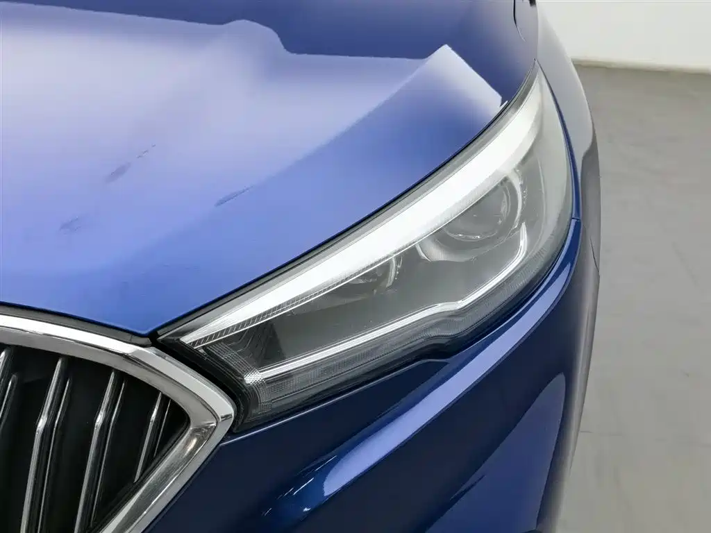 Hongqi H5 2019 30TD