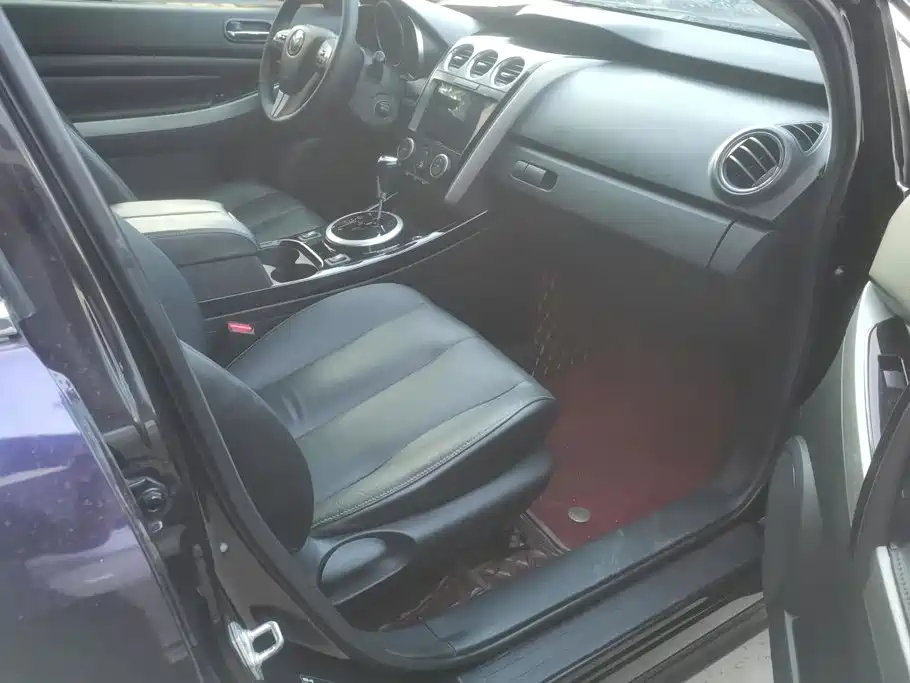 Mazda CX-7 — миниатюра 8