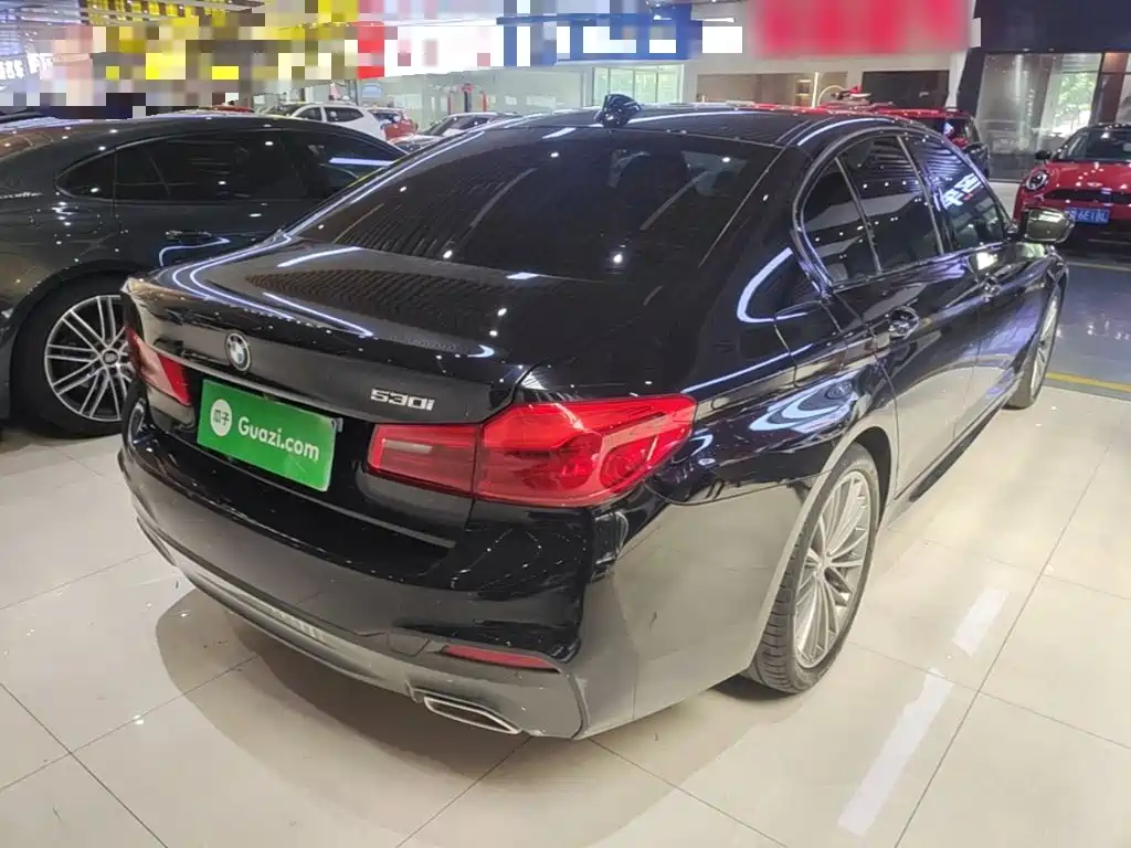 BMW 5 Series (Import) — миниатюра 7