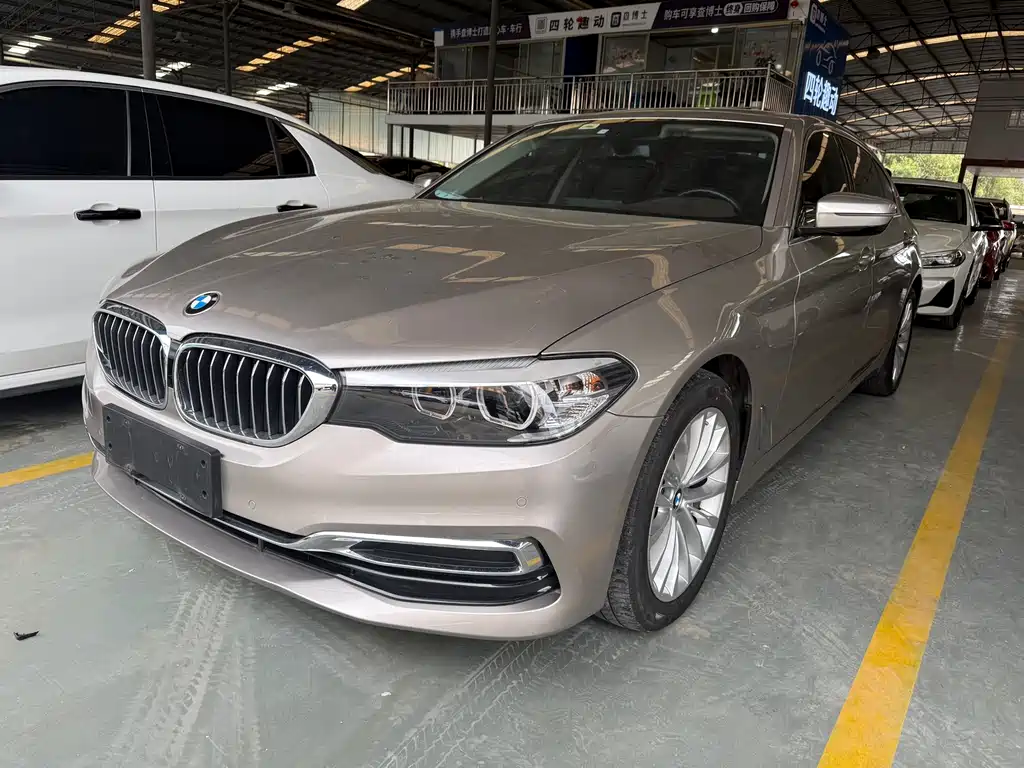 BMW 5 Series 2020