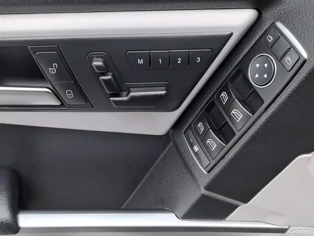 Mercedes-Benz GLK 2014 GLK 260 4MATIC