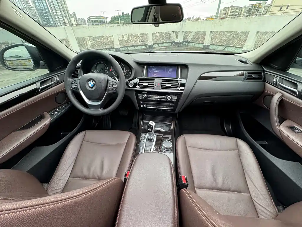 BMW X4 — миниатюра 10
