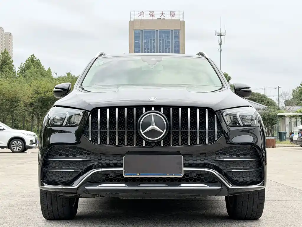 Mercedes-Benz GLE (Import) — миниатюра 2
