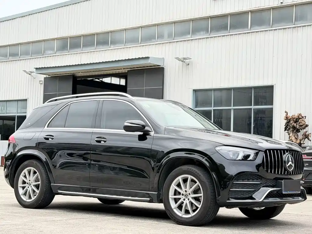 Mercedes-Benz GLE (Import) — миниатюра 3