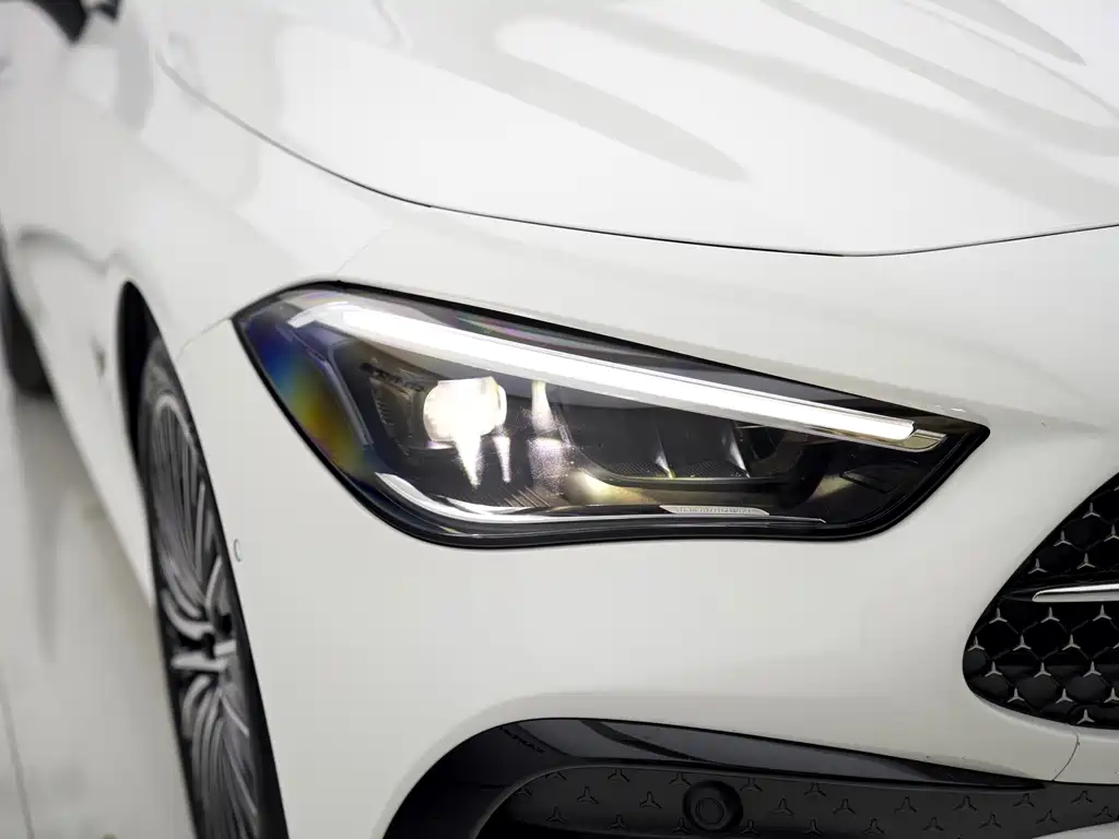 Mercedes-Benz CLE — миниатюра 20