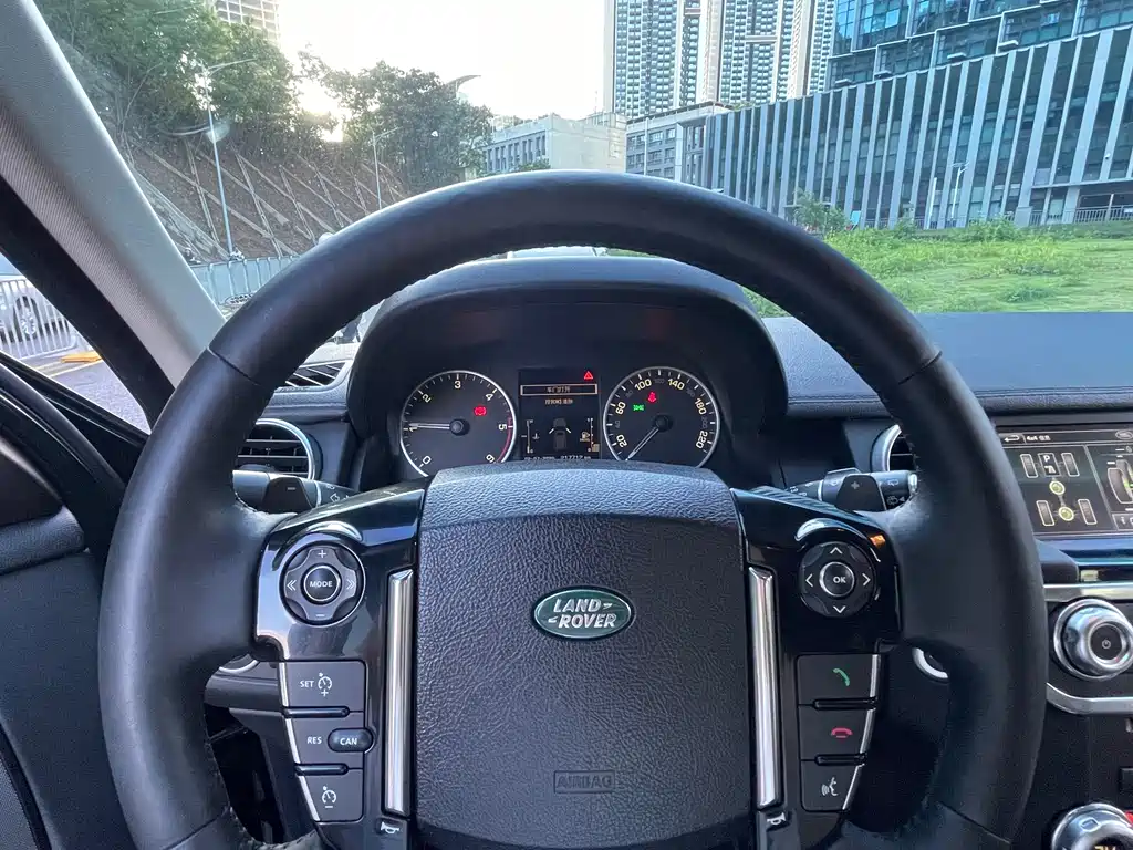 Land Rover Discovery 2013 3.0 SDV6 HSE