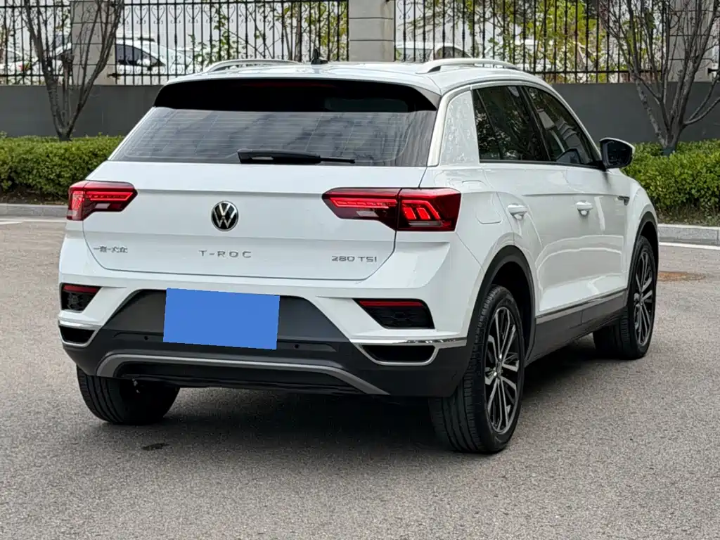 Volkswagen T-Roc 2022 — фото 16