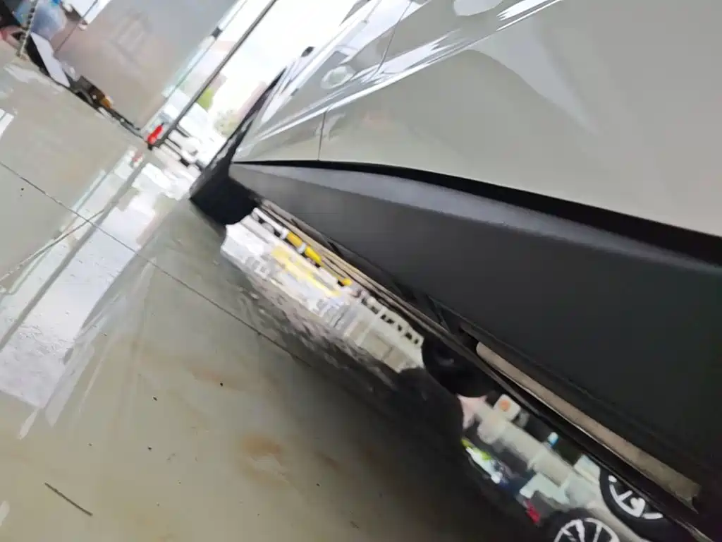 BYD Qin L — миниатюра 22