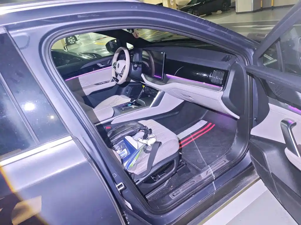 BYD Tang New Energy — миниатюра 18