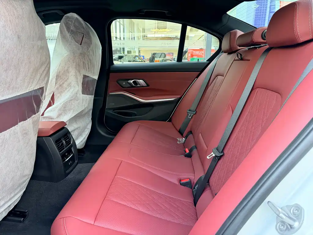 BMW 3 Series — миниатюра 9