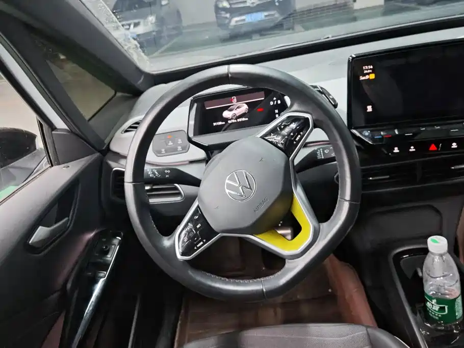 Volkswagen ID.3 — миниатюра 15